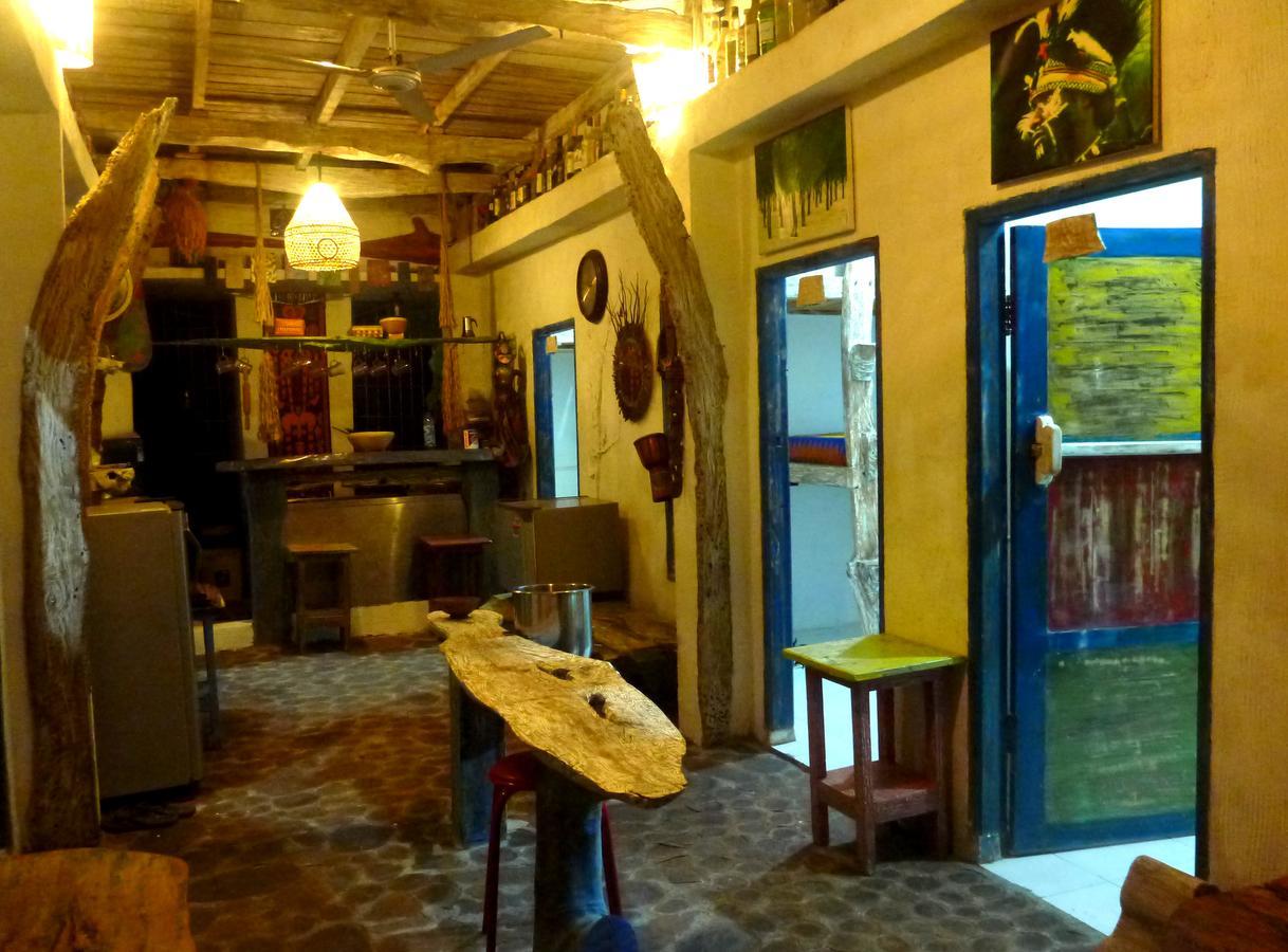 Хостел Gipsy Backpackers Гили Траванган Экстерьер фото